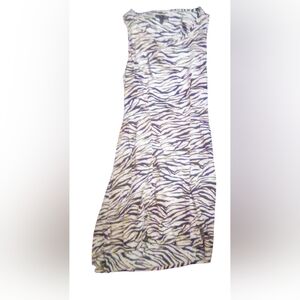 Van's Ladies Dress Size Medium Tan & Brown